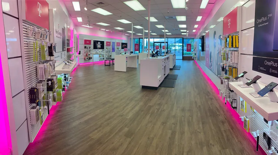 Interior photo of T-Mobile Store at Farrington Highway & Leihoku Street, Waianae, HI