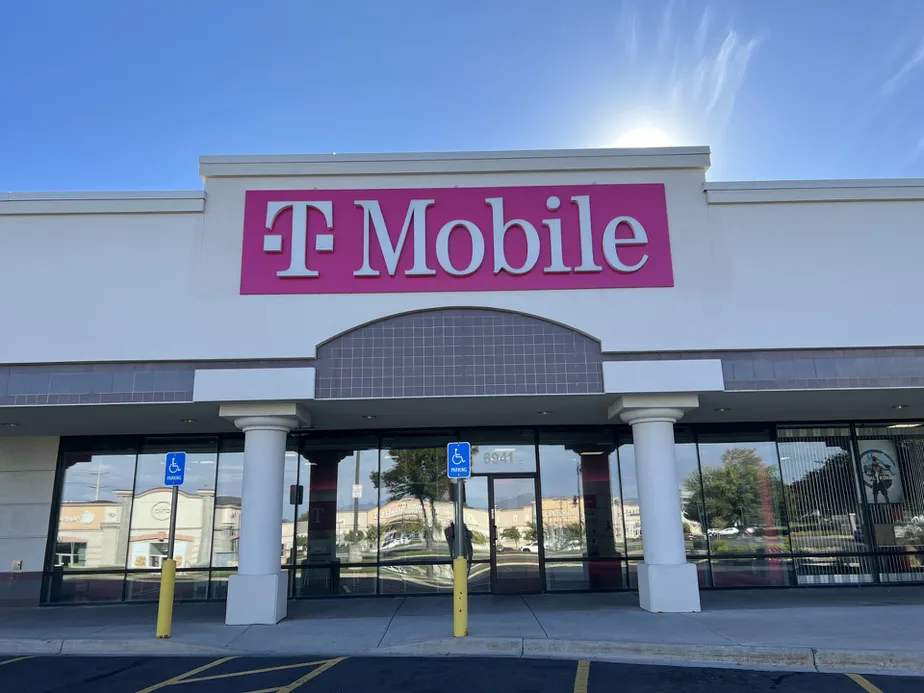 Exterior photo of T-Mobile Store at Park Centre & Fort Union, Salt Lake City, UT
