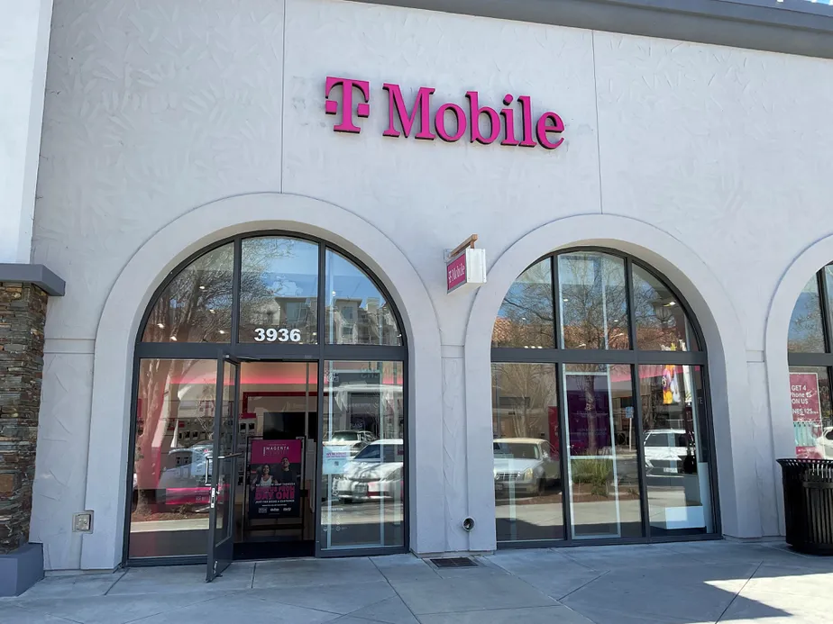  Exterior photo of T-Mobile Store at Rivermark Plaza, Santa Clara, CA 