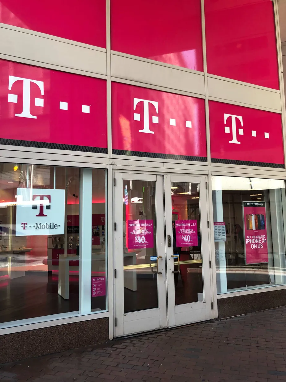  Exterior photo of T-Mobile store at Market St & 13th St, Philadelphia, PA 