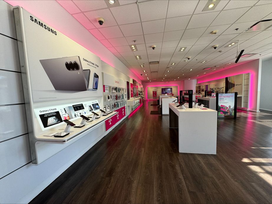 Interior photo of T-Mobile Store at Sodo Shopping Center, Orlando, FL