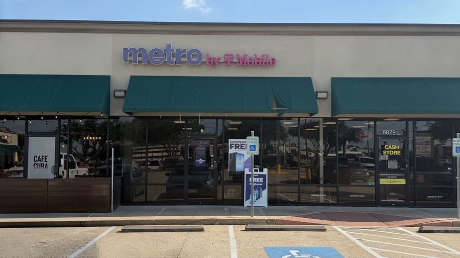 Metro by T-Mobile 6078 Fry Rd - 6078 Fry Rd