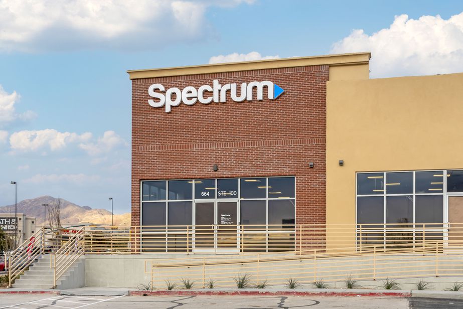 Spectrum - 664 Sunland Park Dr 
