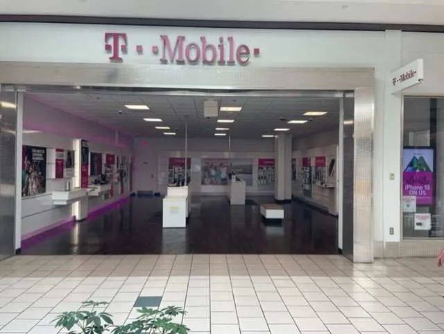 Exterior photo of T-Mobile Store at Eastridge Mall, Gastonia, NC