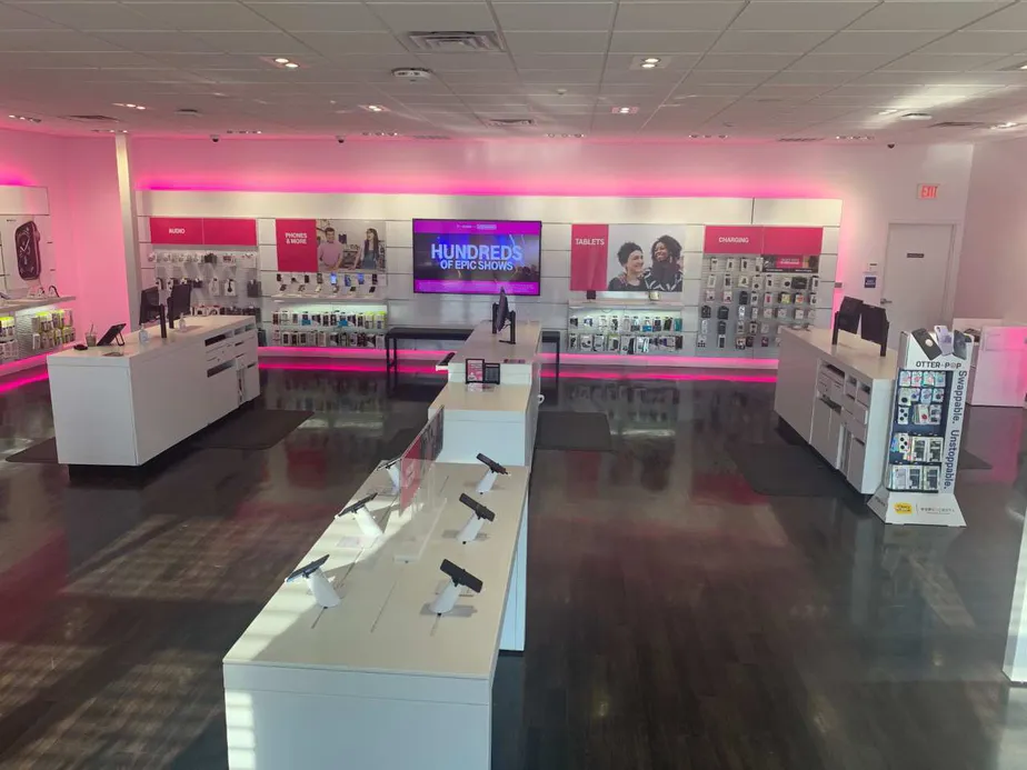 Interior photo of T-Mobile Store at N Expressway & Fm 802, Brownsville, TX