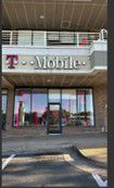 Exterior photo of T-Mobile Store at Willston Centre, Falls Church, VA