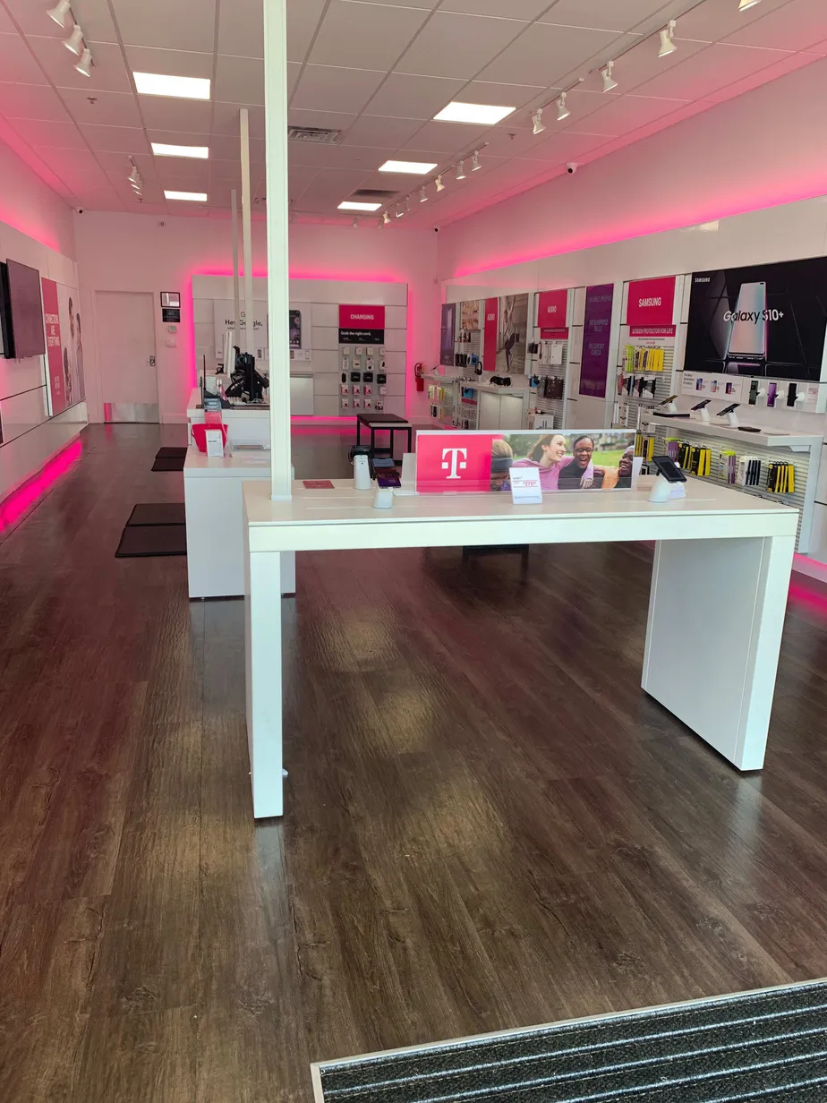  Interior photo of T-Mobile Store at Jesse Jewell Pkwy & Limestone Pkwy, Gainesville, GA 