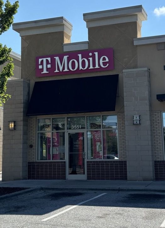 Exterior photo of T-Mobile Store at Parkway Village, Winston-Salem, NC