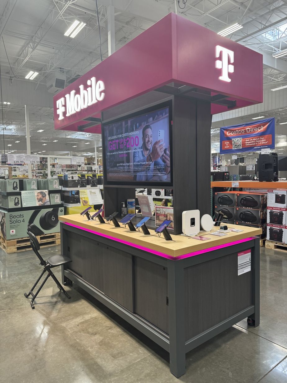Exterior photo of T-Mobile Store at Costco Tracy CA, Tracy, CA