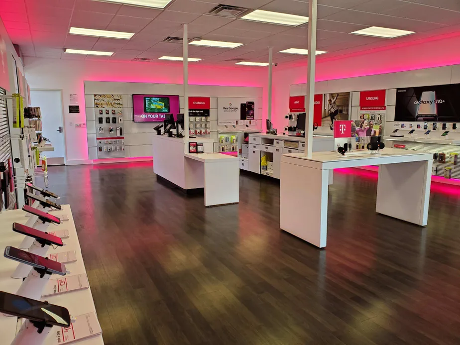 Interior photo of T-Mobile Store at S Meridian Rd & Overland Rd, Meridian, ID