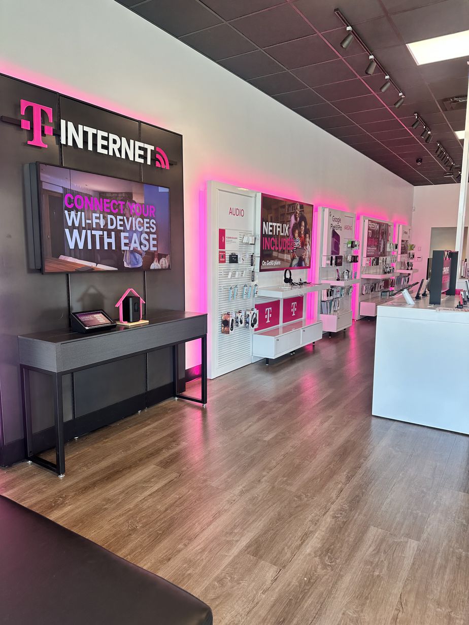 Interior photo of T-Mobile Store at Hwy 380 & Hollyhock, Frisco, TX