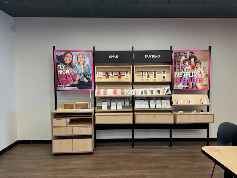 TMobile Fulton St and Hoyt St Brooklyn, NY