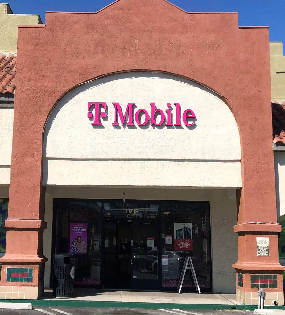 Exterior photo of T-Mobile store at Rosecrans Ave & Pioneer Blvd 3, Norwalk, CA