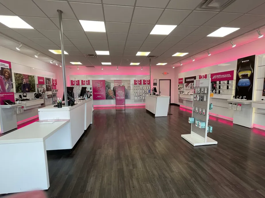 Interior photo of T-Mobile Store at Telegraph & Hood, Bloomfield Hills, MI