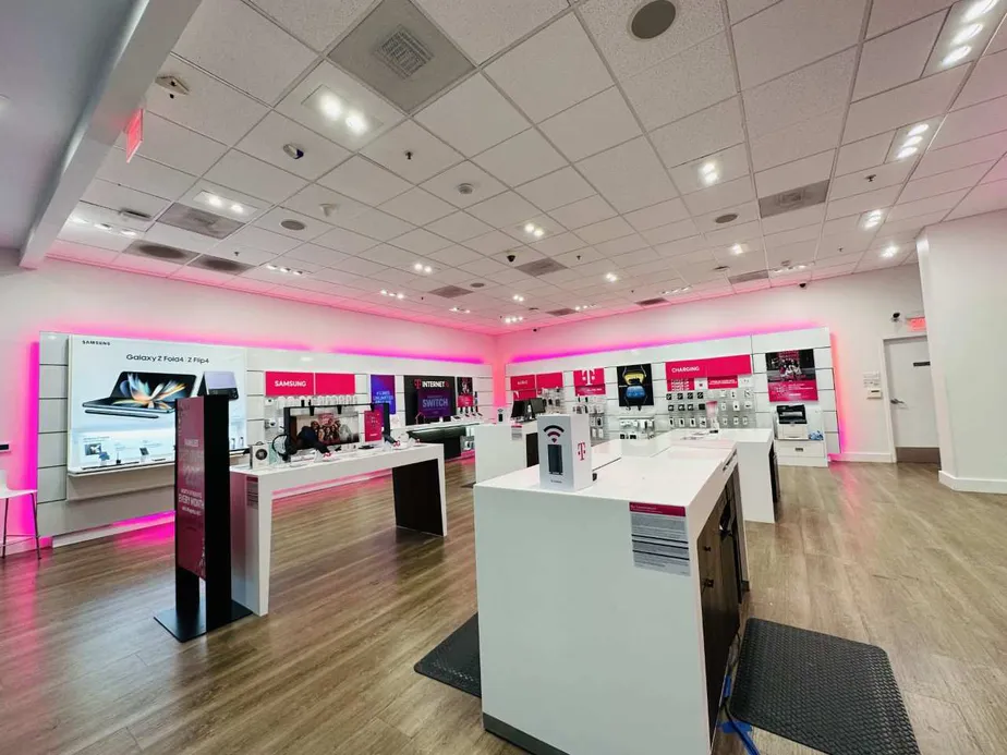  Interior photo of T-Mobile Store at Oakridge Mall, San Jose, CA 