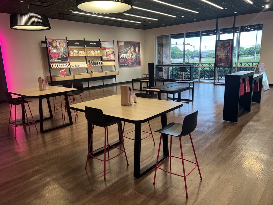 Interior photo of T-Mobile Store at Main & Sunny Orchard, Madison, MS