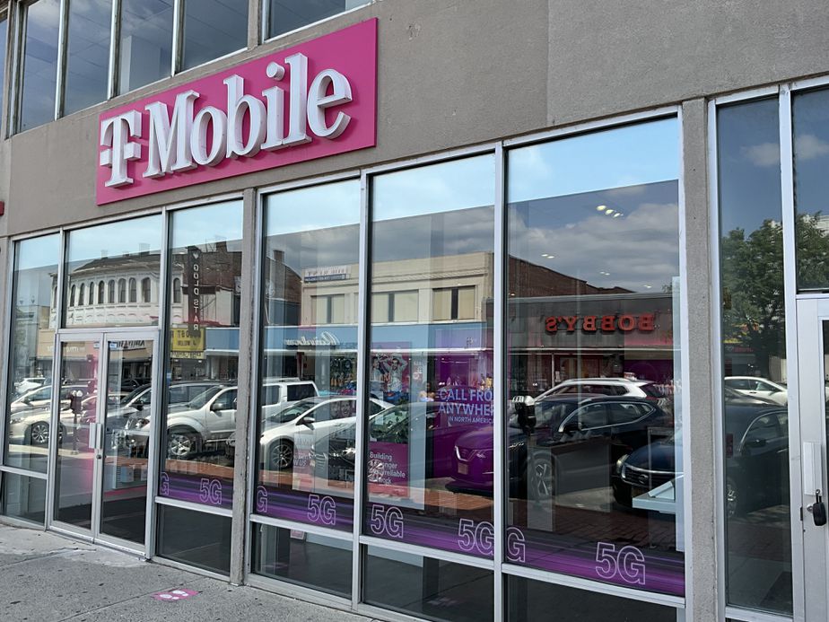 Exterior photo of T-Mobile Store at Main St & Day St, Orange, NJ