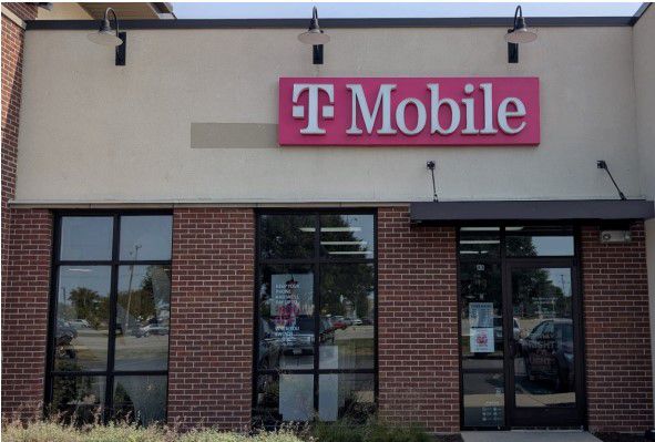 Exterior photo of T-Mobile Store at Humes Rd & E US Hwy 14, Janesville, WI