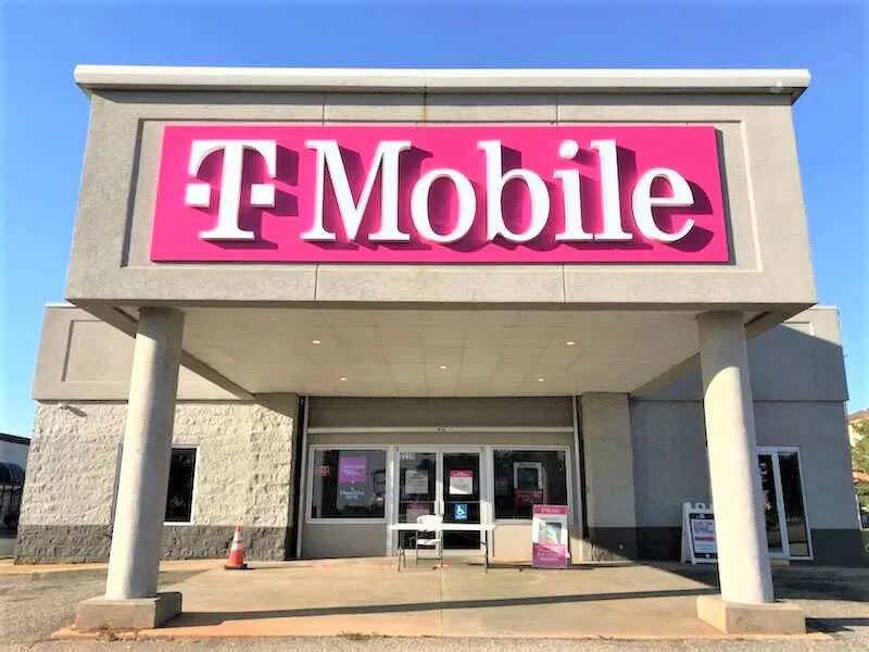 Exterior photo of T-Mobile store at Cobbs Ford Rd & Sugar Exchange, Prattville, AL