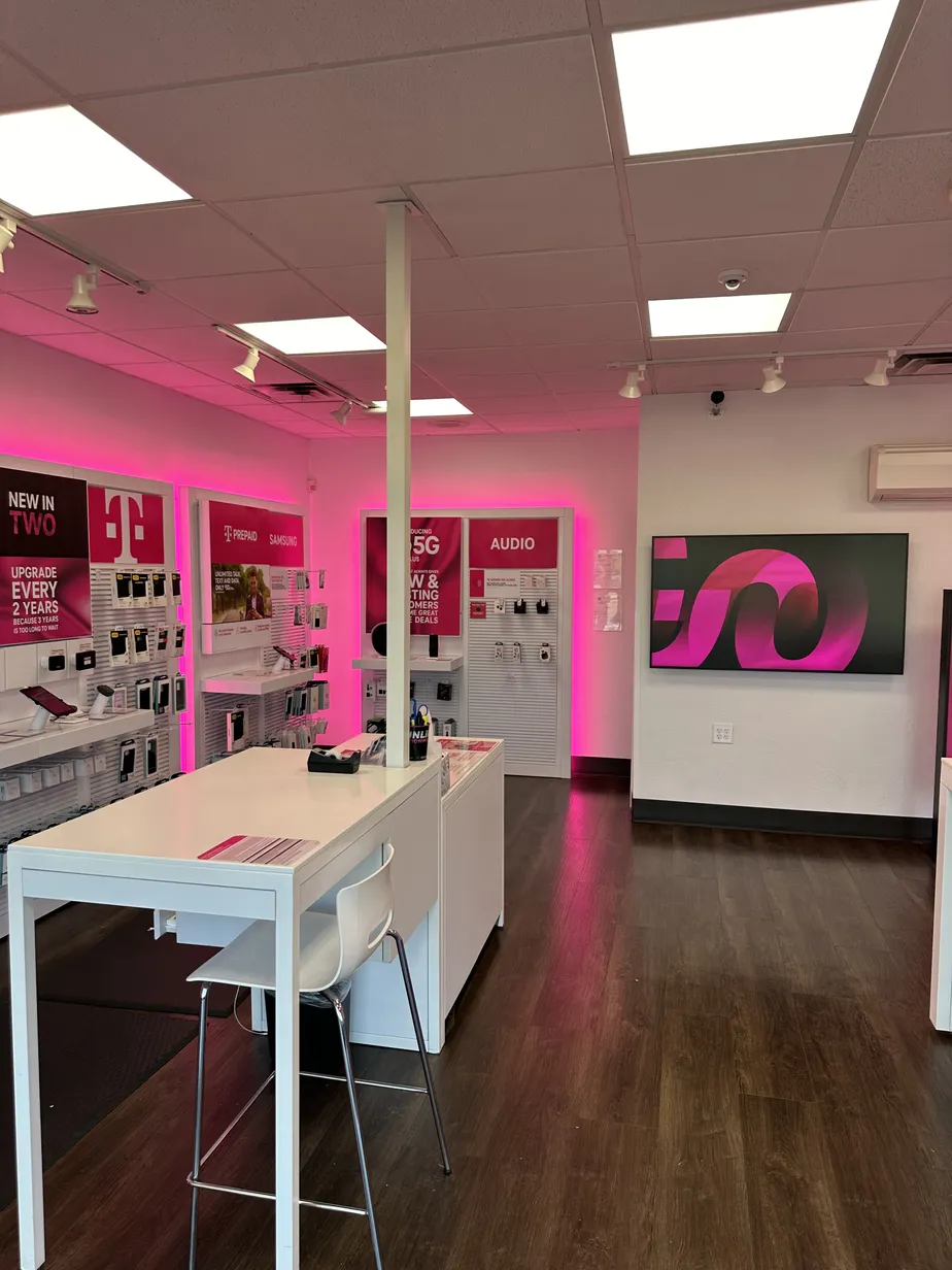 Interior photo of T-Mobile Store at Pioneer Square, Stillwater, OK