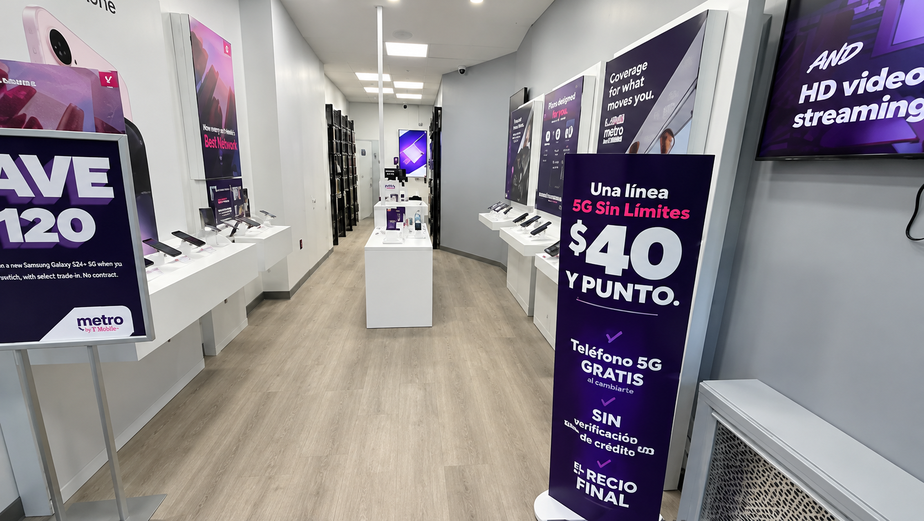 Metro by T-Mobile 646 9th ave - 646 9th ave