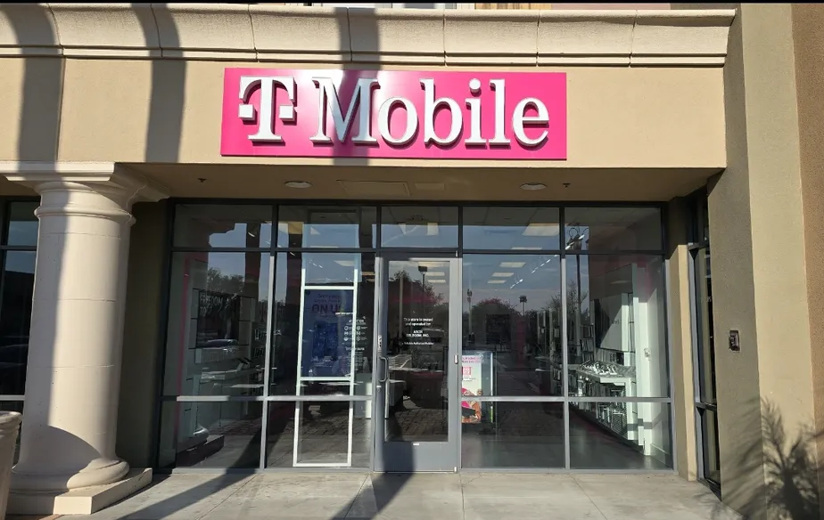  Exterior photo of T-Mobile Store at N Dysart Rd & W Camelback Rd, Litchfield Park, AZ 