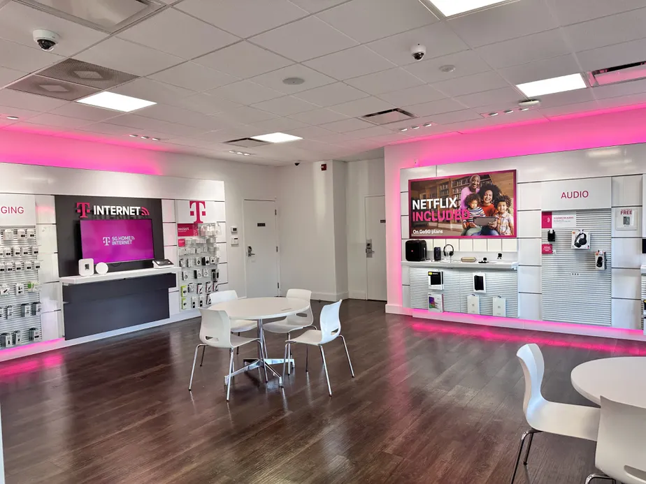  Interior photo of T-Mobile Store at Michigan & Telegraph, Dearborn, MI 
