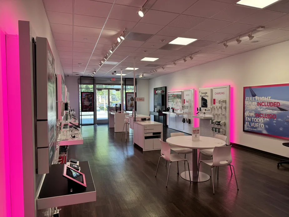  Interior photo of T-Mobile Store at Pacheco Center, Gilroy, CA 