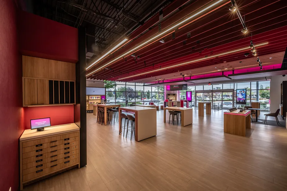  Interior photo of T-Mobile Store at Southcenter Pkwy & Minkler Blvd, Tukwila, WA 