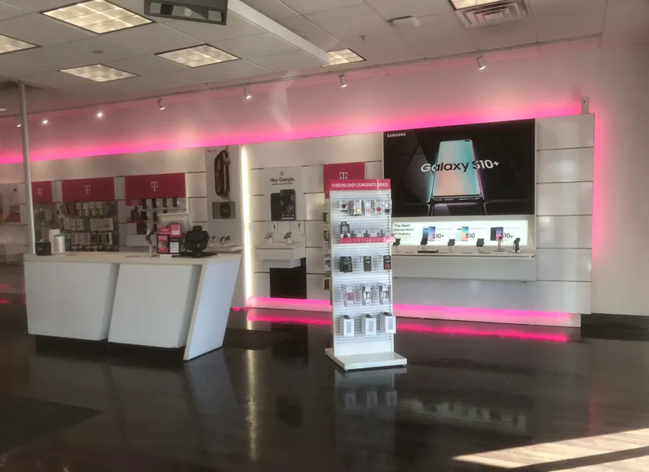 Interior photo of T-Mobile Store at Hwy 880 & Hegenberger, Oakland, CA