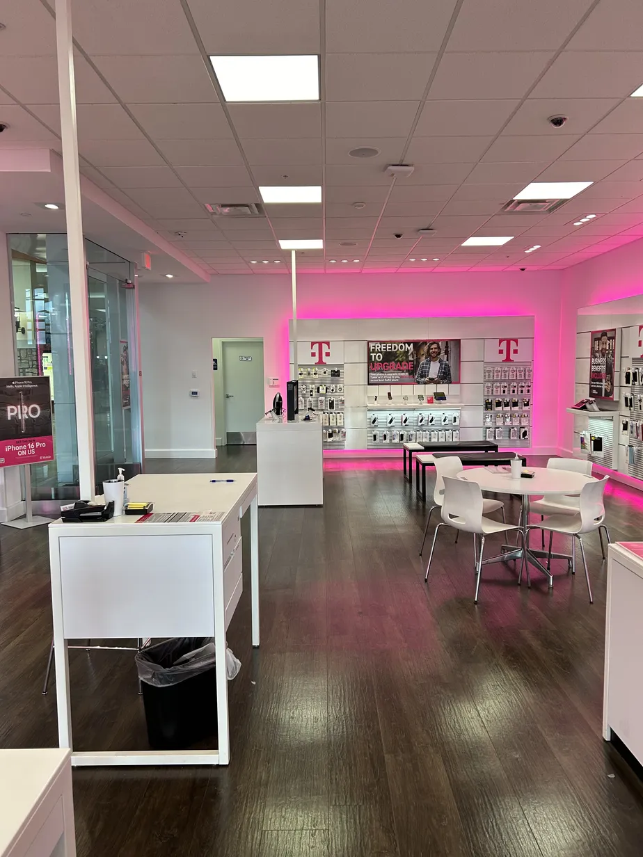  Interior photo of T-Mobile Store at Lansing Mall, Lansing, MI 