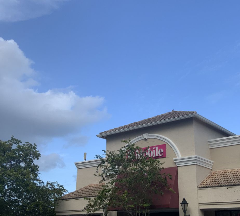 Exterior photo of T-Mobile Store at Sr 7 & Wiles, Pompano Beach, FL