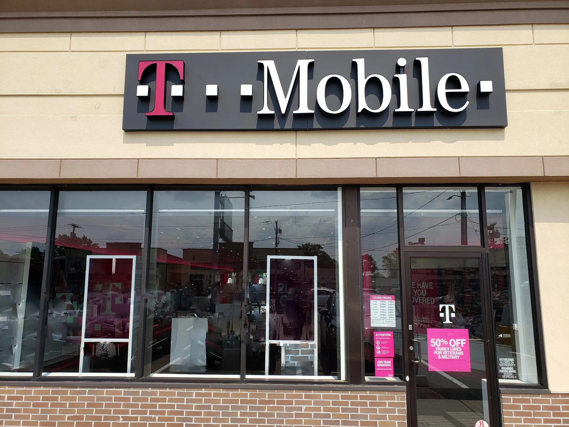TMobile Hicksville Plaza Hicksville, NY