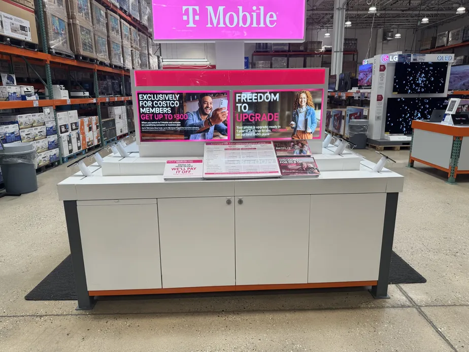  Exterior photo of T-Mobile Store at Costco Holbrook NY, Holbrook, NY 