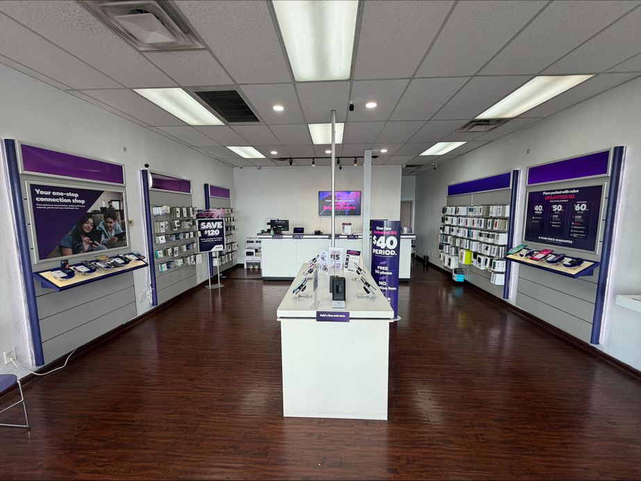 Metro by T-Mobile 9550 W Van Buren St - 9550 W Van Buren St 