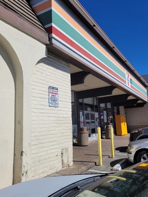 Image gallery for 7-Eleven