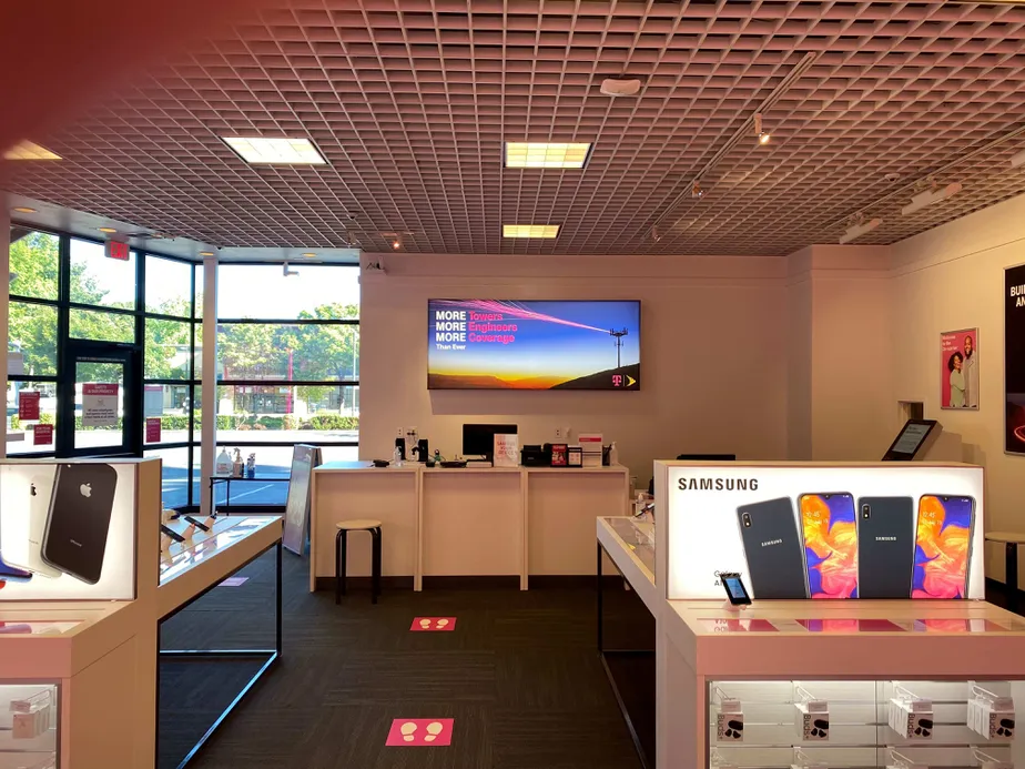  Interior photo of T-Mobile Store at W 7th Ave & Washington St, Eugene, OR 