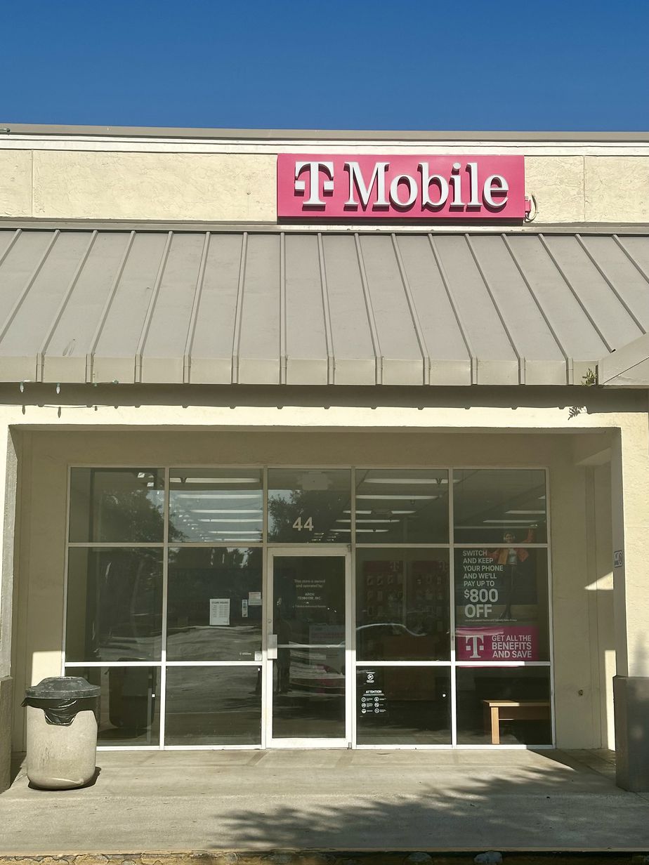 Exterior photo of T-Mobile Store at Wickham Rd & W Eau Gallie Blvd, Melbourne, FL