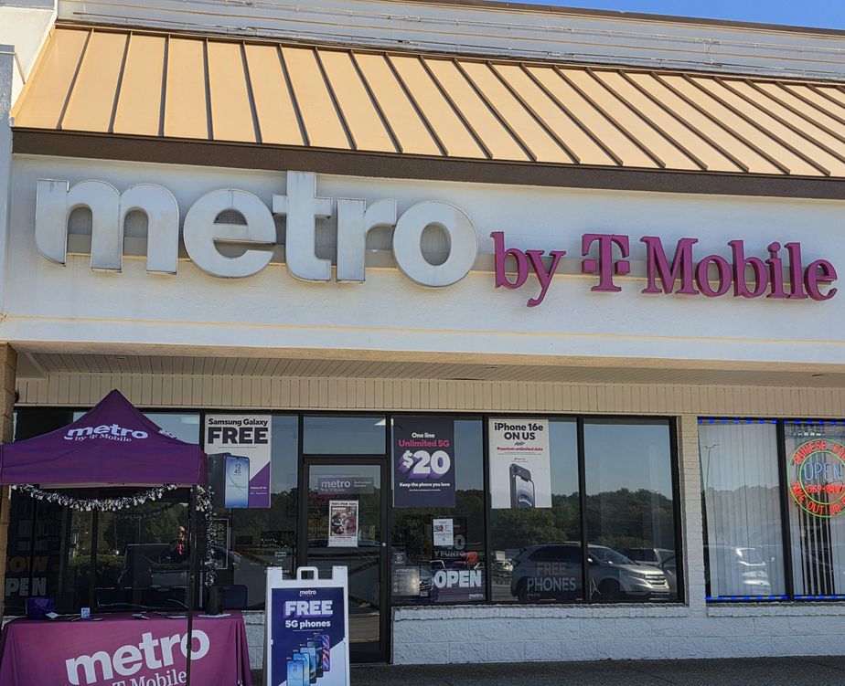 Metro by T-Mobile 5600 Milgen Rd - 5600 Milgen Rd 
