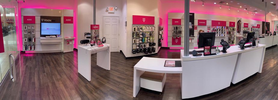Interior photo of T-Mobile Store at Montgomery Mall, North Wales, PA