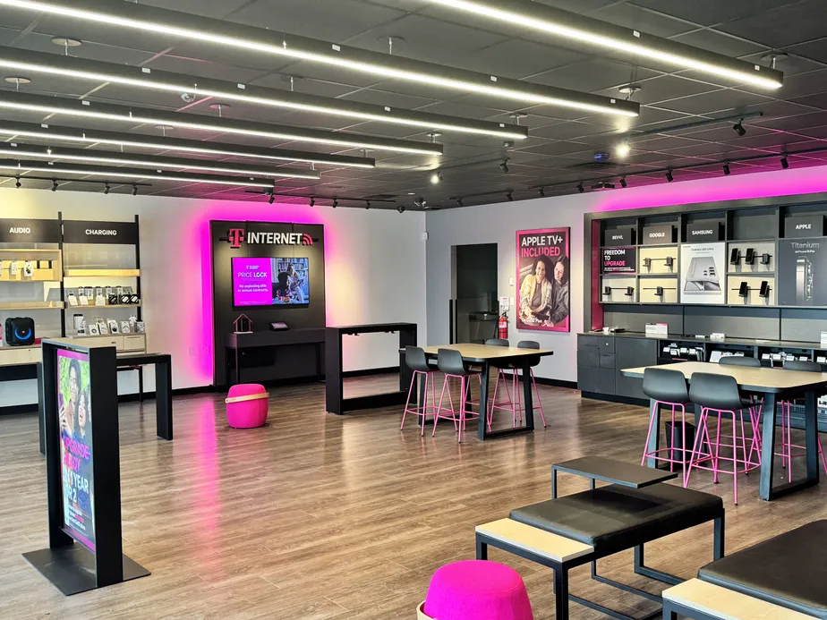  Interior photo of T-Mobile Store at US 45 Alt S & Louis O'Dneal, West Point, MS 