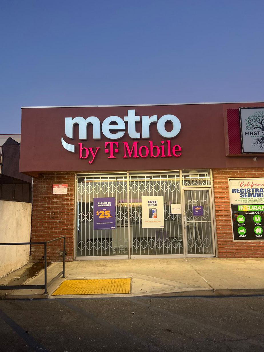 Image alt text