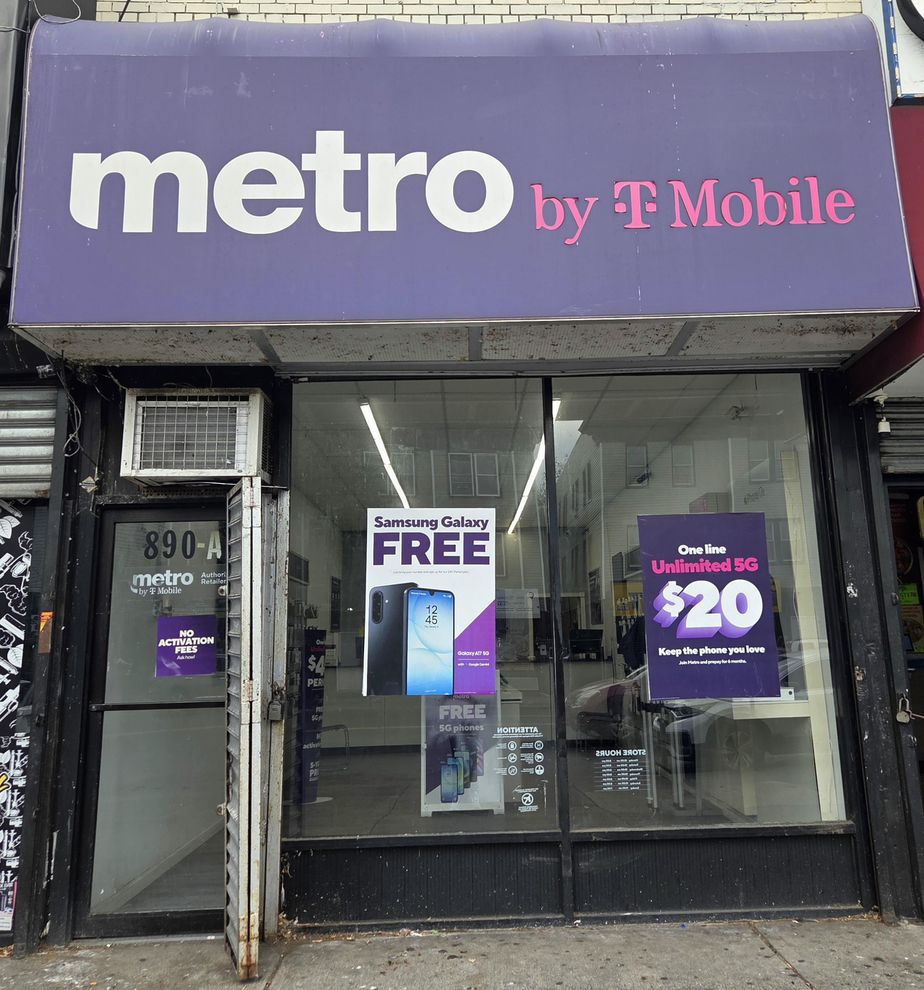 Metro by T-Mobile 890A Springfield Ave - 890A Springfield Ave 