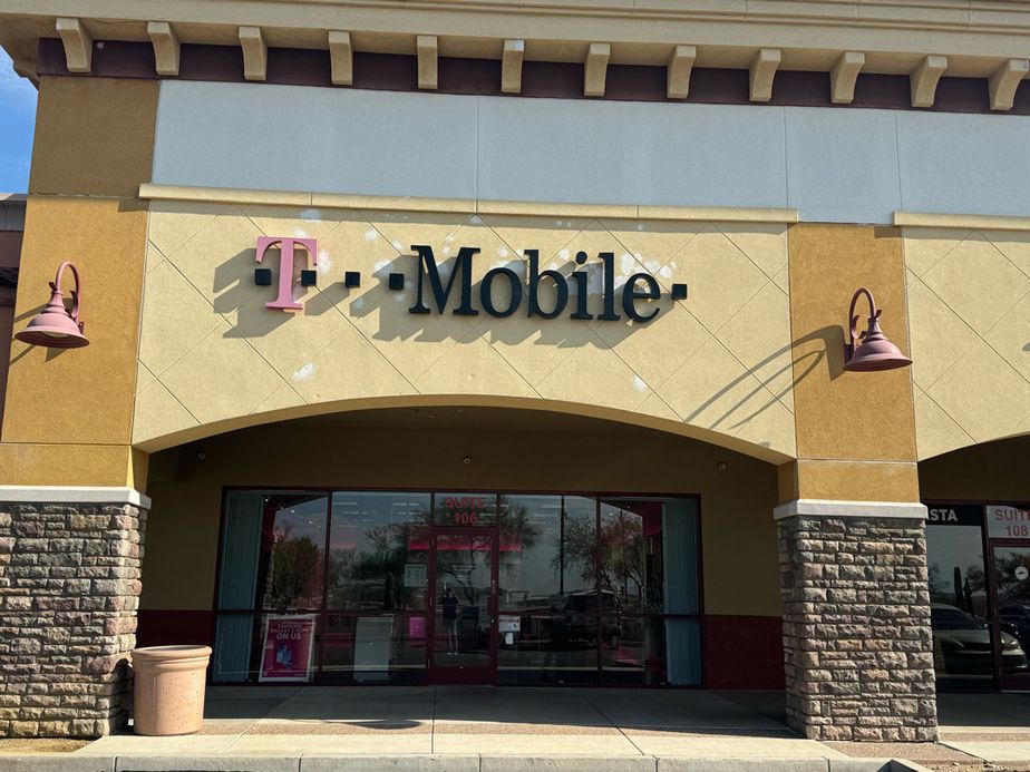 Exterior photo of T-Mobile Store at N Valley Pkwy & W Carefree Hwy, Phoenix, AZ
