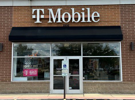 Exterior photo of T-Mobile Store at S Route 59 & Cantore Rd, Naperville, IL