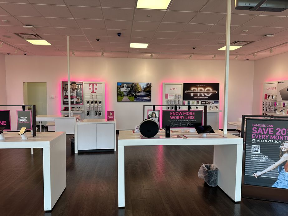 Interior photo of T-Mobile Store at Hay Creek Shops, Bismarck, ND
