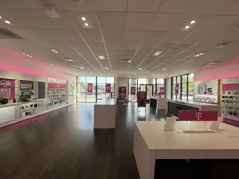 Interior photo of T-Mobile Store at Thomas & 44th, Phoenix, AZ