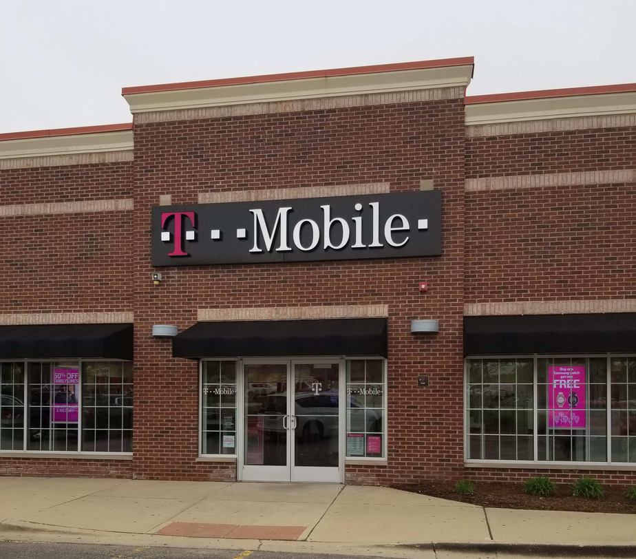 TMobile Jefferson Street & Caterpillar Joliet, IL