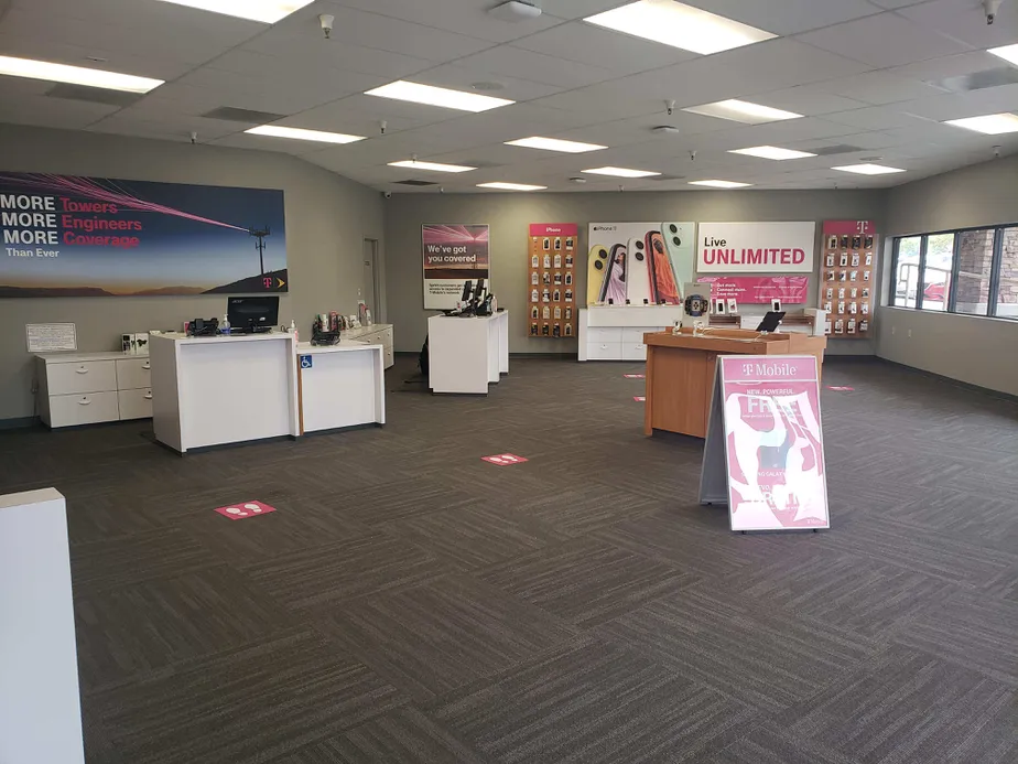  Interior photo of T-Mobile Store at Churn Creek Rd & Dana Dr, Redding, CA 