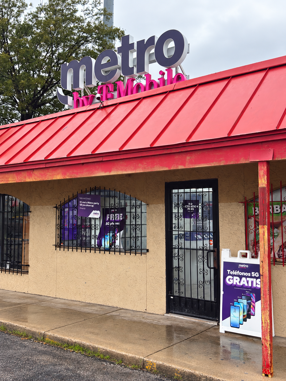 Metro by T-Mobile 131 Enrique M Barrera Pkwy - 131 Enrique M Barrera Pkwy 